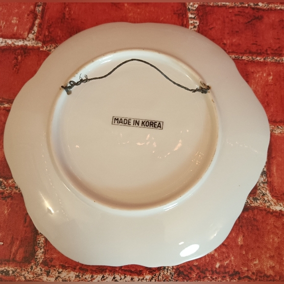 Currier & Ives The Homestead Decorative Hanging Plates - Picture 6 of 13